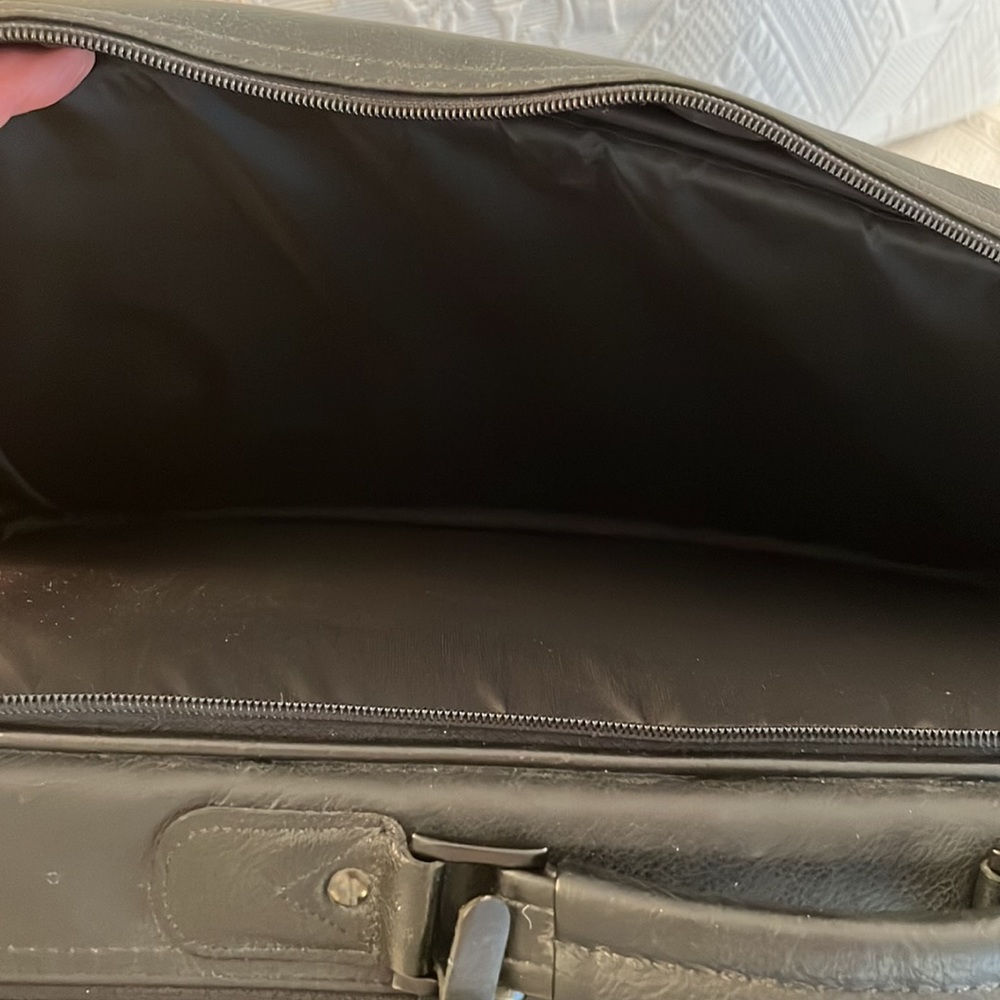 BEAUTIFUL CASE-TEK BLACK LEATHER LAPTOP CARRYING CASE - Picture 10 of 10
